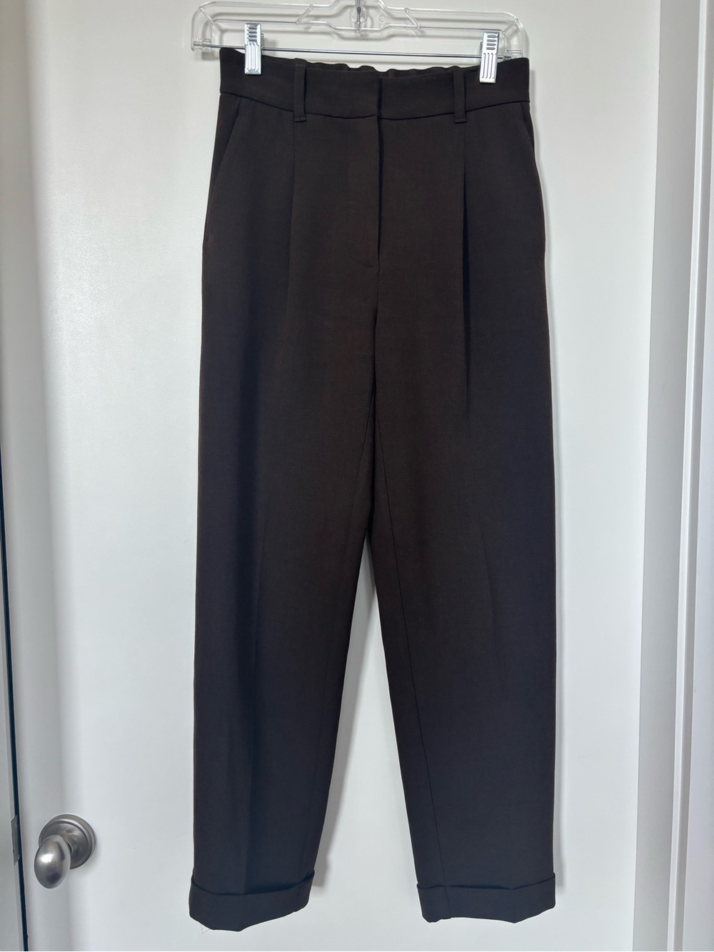 Aritzia Wilfred Dark Brown Tailored Cuffed Women’s Pants
